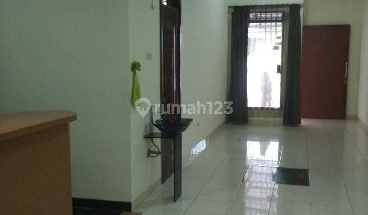 Rumah Bagus Semi Furnished di Mekar Wangi Kota Bandung 1