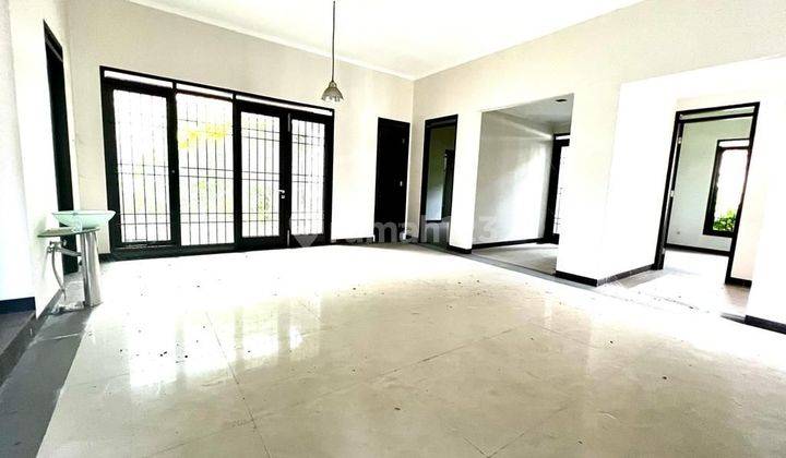 Rumah SHM di Setraduta Bandung Utara 1