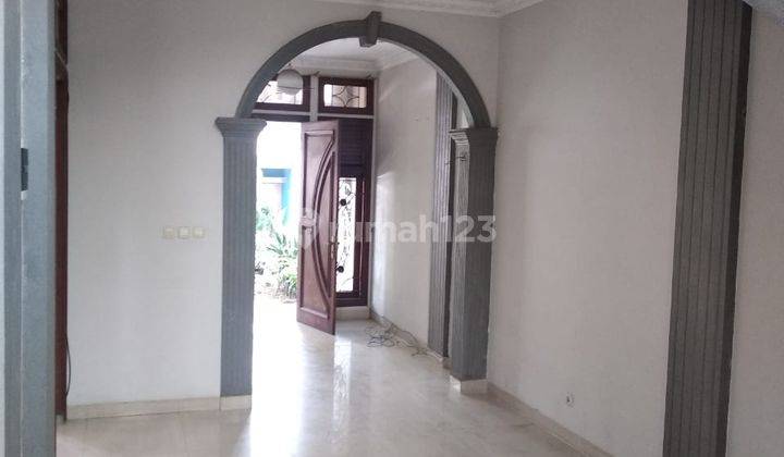 Rumah Bagus SHM di Jalan Setraduta Permai Bandung Kota 2