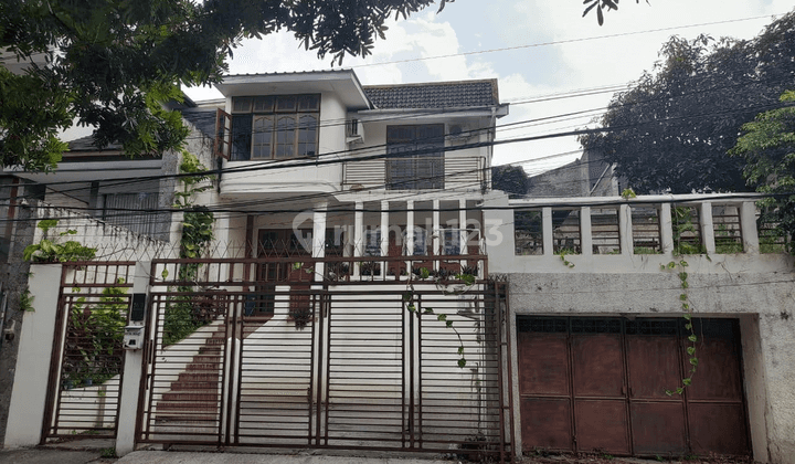 Rumah Nyaman di Setrasari Raya, Kota Bandung 1