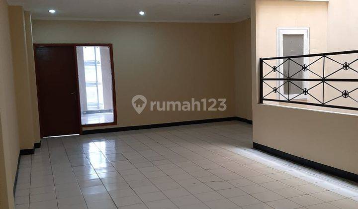 Disewakan Ruko Siap Pakai Usaha Kantor di Kebonjati Kota Bandung 2