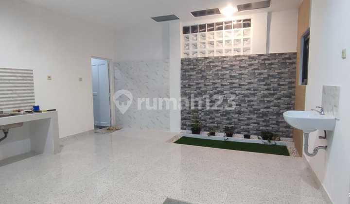 For Sale Ready-to-Live House Ciateul Center of Bandung City 2