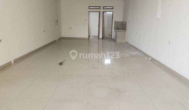 Disewakan/Dijual Ruko Usaha Strategis di Sayap Turangga Buah Batu Bandung Kota 1