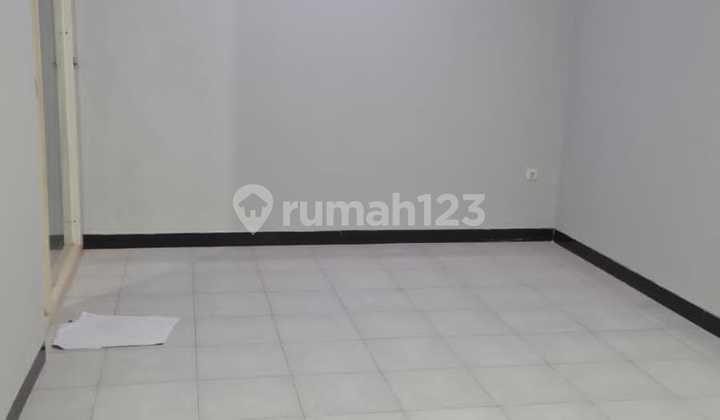 Disewakan Rumah Siap Huni TKI 3 Taman Kopo Indah Bandung Disewakan Rumah Siap Huni TKI 3 Taman Kopo Indah Bandung