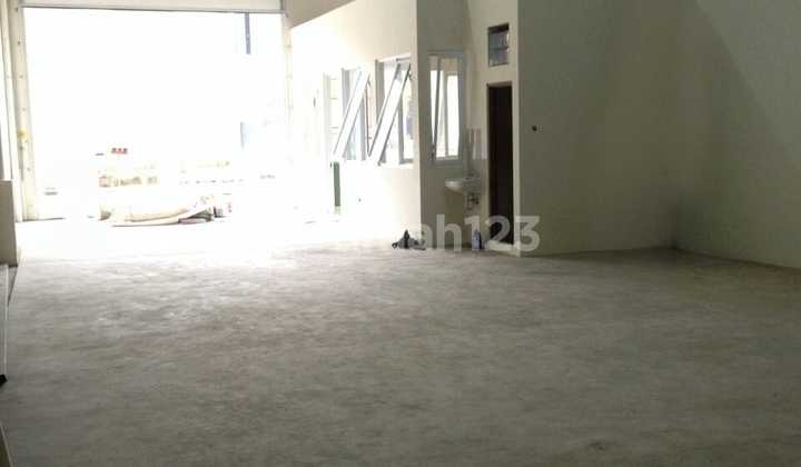 Dijual Gudang Siap Pakai di Kawasan Pergudangan Bizpark Kopo Bandung Kota