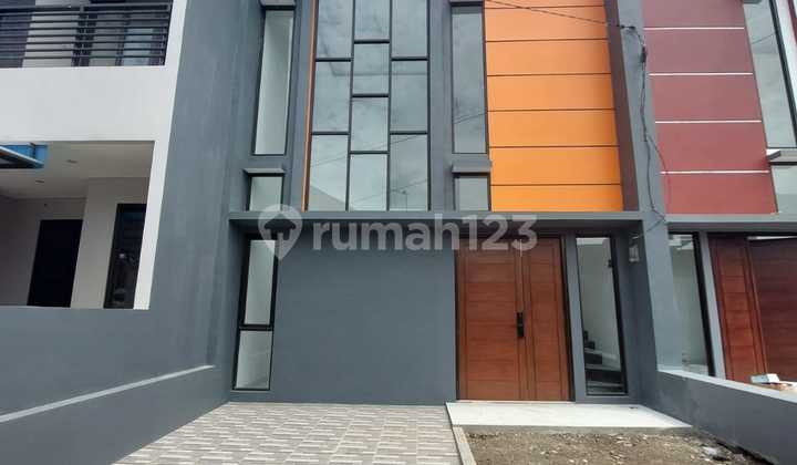 For Sale New Ready-to-Live Twin Houses Central Bandung City 1