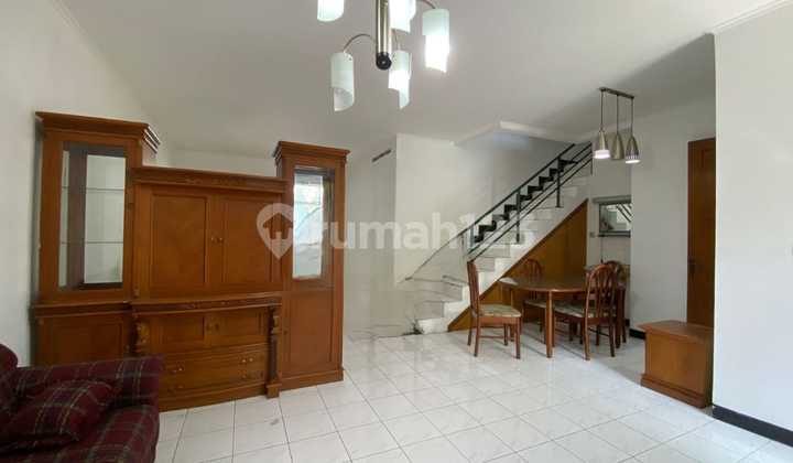 Disewakan/Dikontrakkan Rumah Siap Huni dan Furnish di Setraduta Bandung 2