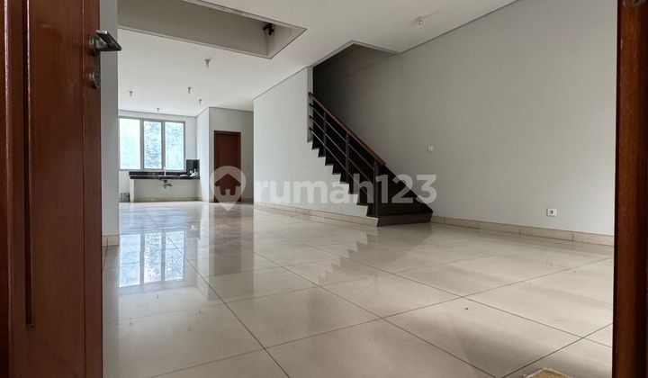 For Rent: Shop House can be used for office, residence at Istana Pasteur Regency Bandung City 1
