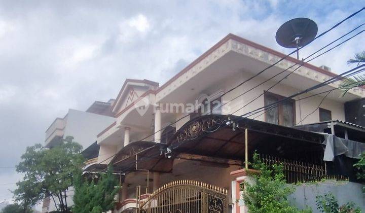 Rumah 3 Lantai Unfurnished SHM di Jl Rajawali Selatan Jakarta Pusat, Jakarta Pusat 1