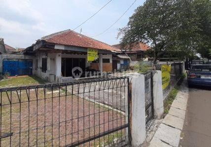 Rumah Unfurnished SHM di Dekat Pasar Anyar, Bogor 1