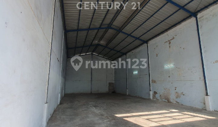 Warehouse for Rent in Kamal Business Center Warehouse Complex