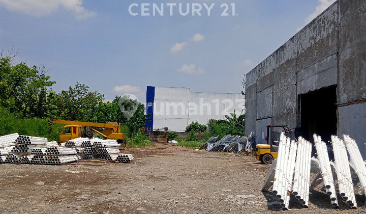 Ready-to-Use Strategic Factory with Hook Position in Jababeka Area Ready-to-Use Strategic Factory with Hook Position in Jababeka Area