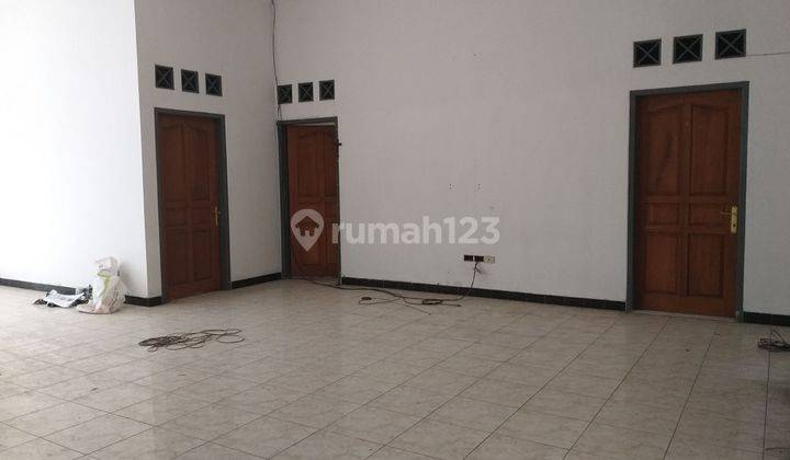 Rumah di Jalan Garuda Mas Cirebon Jawa Barat 2