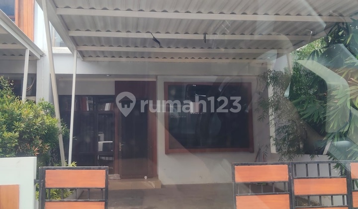 Dijual Rumah Furnished Clematis Metland Puri 2