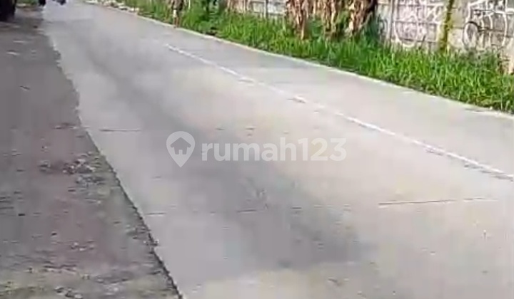 Land Plot for Sale, Wide, Adjacent to Parung Road