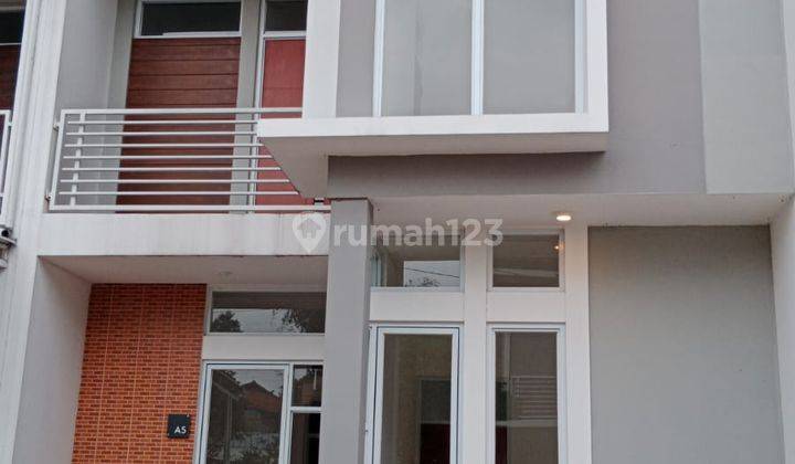 Jual Cepat Rumah Baru di Nevada Downtown, Cimareme 1