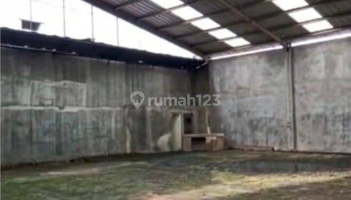 Gedung Ex Kantor Bagus Strategis di Moch Toha Bandung 2