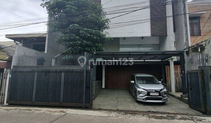 Rumah Mewah Keren Siap Huni di Rajawali Sakti Bandung 1