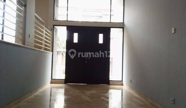 Rumah Minimalis Siap Huni di Sudirman Town House Bandung 2