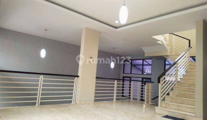 Rumah Minimalis Siap Huni di Sudirman Town House Bandung 1