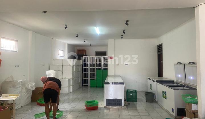 For Rent: House or Commercial Space on Cikutra Main Road 1