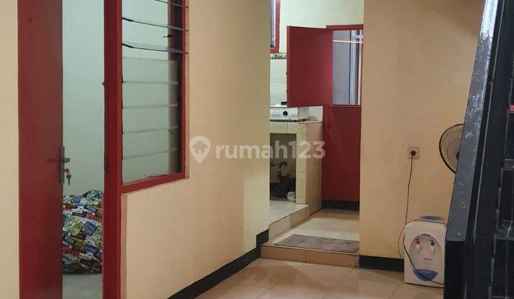 Disewakan Rumah 2 lt Baru Renov di Dekat Yomart Sarijadi   1