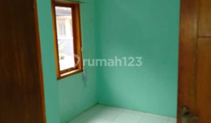 Disewakan Rumah Hoek 1,5 Lantai Di Komplek Cipageran Cimahi Utara 2