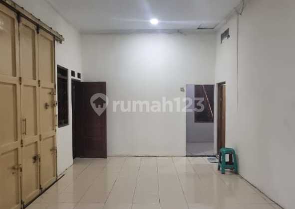 Di sewakan Ruko Siap Pakai Mainroad Jl. Raya Rajawali 1