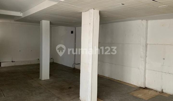 For Rent 1-Story Shop House Near Unpar Ciumbeluit Bandung 2