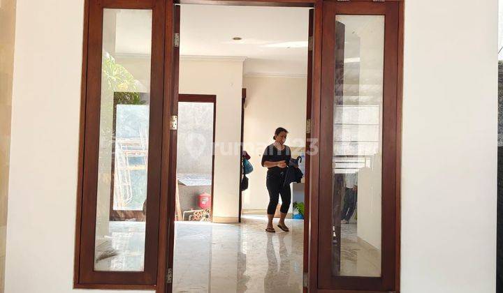 For Sale 2 Storey House In The Center Of Denpasar City 2