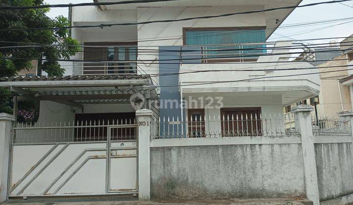 Jual Rumah Hoek Di Kesehatan Gambir Jakarta Pusat 1