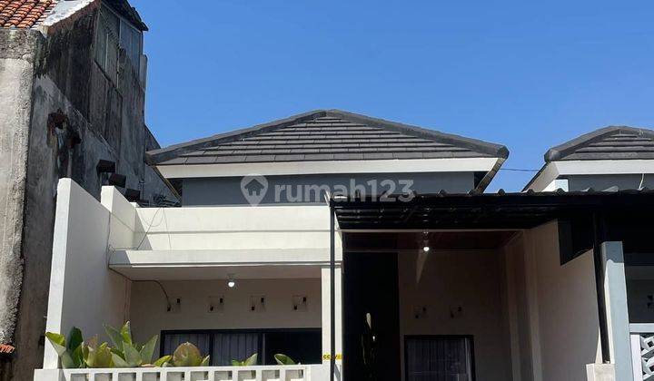 Rumah Minimalis Modern Terjangkau Dekat Tol Kopo 1