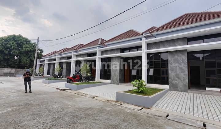 Rumah Terenovasi Cipadu, Tangerang 2