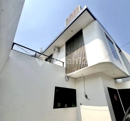 Rumah Siap Huni Furnished di Kav Dki Meruya
