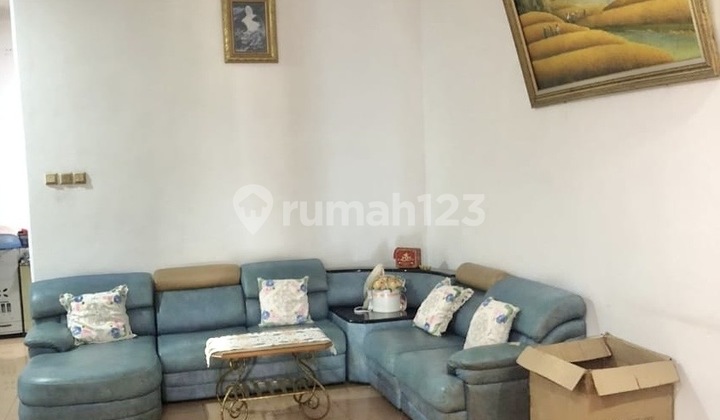 Rumah Green garden, Jakarta Barat SHM 2