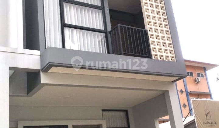 Craftsman House, South Jakarta Craftsman House, South Jakarta