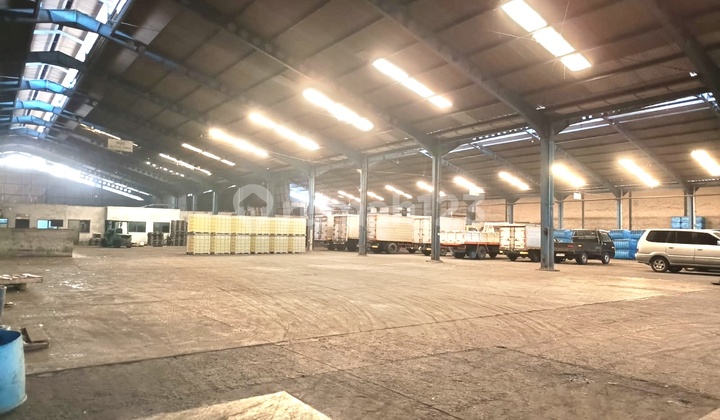 Warehouse 9500 m2 Karawaci, Tangerang