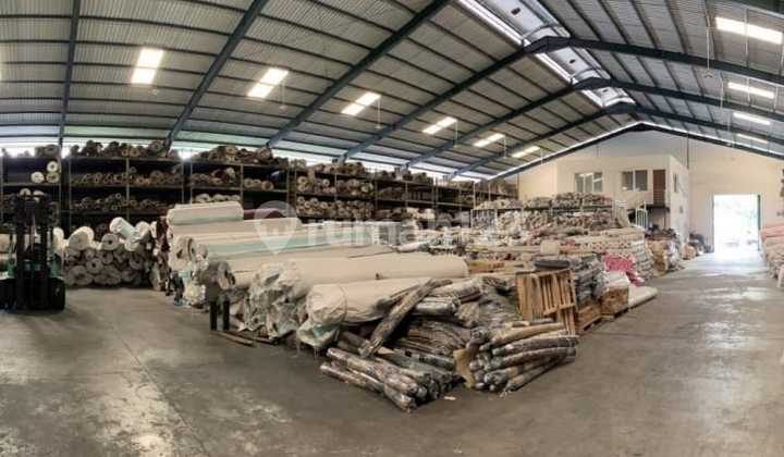 Good Warehouse 2800 m2 Pegangsaan, North Jakarta Good Warehouse 2800 m2 Pegangsaan, North Jakarta