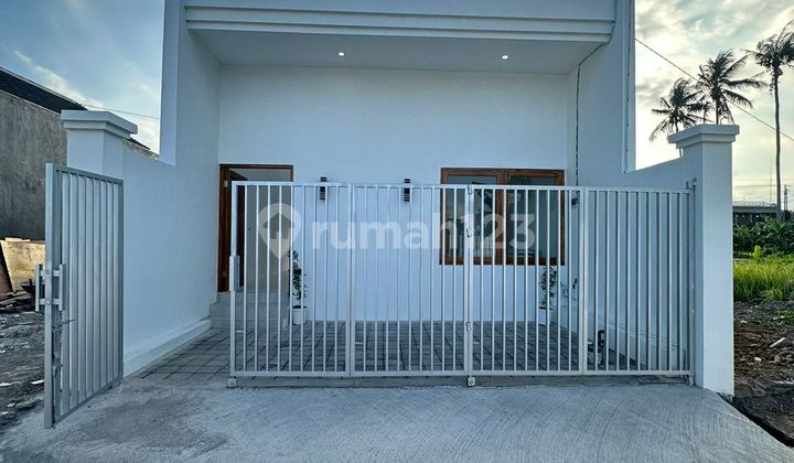 Leasehold Villa Ubud 10 Years Ready to Occupied Rice Field View