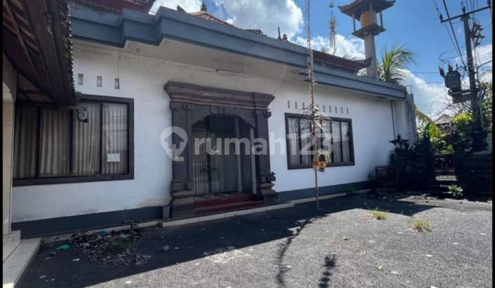 Large Shop House Near Ubud Center Cheap Price 2