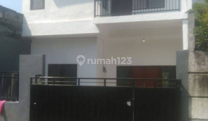 RUMAH 2 LANTAI BARU JADI DI PUSAT KOTA GIANYAR SIAP HUNI  1