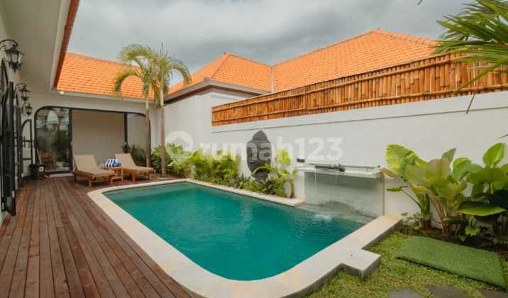 Vila Baru Siap Huni Dekat ke Pantai Berawa Vila Baru Siap Huni Dekat ke Pantai Berawa