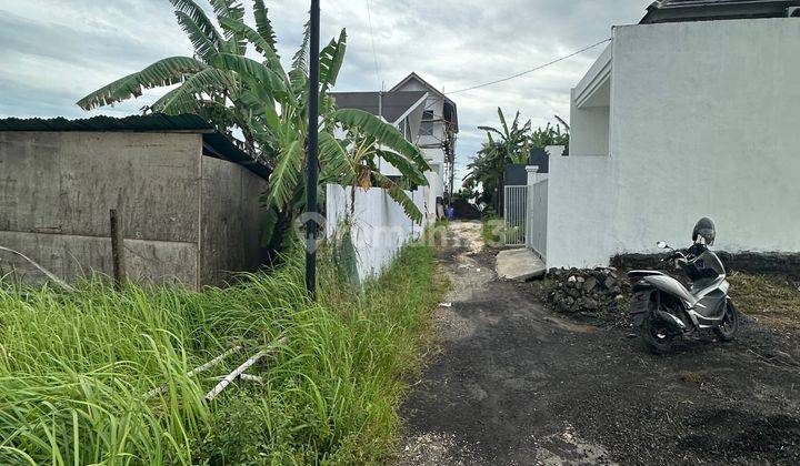 Tanah Sewa View Gunung Agung Lingkungan Villa Harga Murah  1