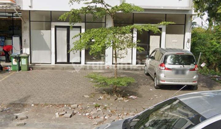 Affordable Ready-to-Use Shop House in Nusa Dua Main Road