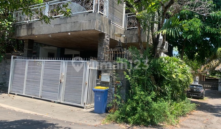 Dijual Rumah Cepat! di Jl Moh Yamin Denpasar Bagus Strategis Dijual Rumah Cepat! di Jl Moh Yamin Denpasar Bagus Strategis