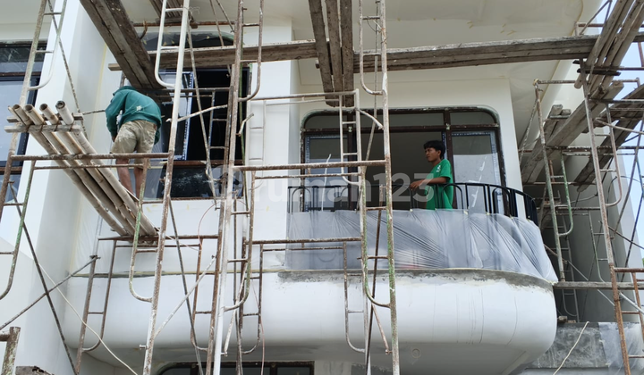 Vila Super Keren di Berawa Harga Murah Siap Huni Vila Super Keren di Berawa Harga Murah Siap Huni