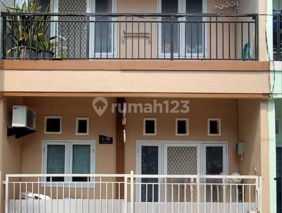 Rumah minimalis 2 lantai di lebak jaya utara 1