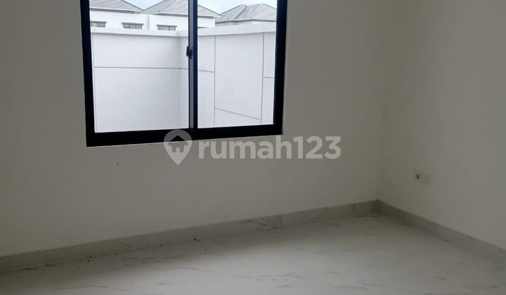 For Rent Millennial House PIK 2 Extension 8x20 Empty Brand New 2