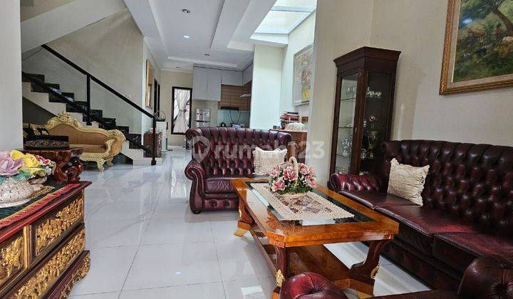 Rumah Bagus 2 Lantai di Griyaloka BSD, SHM 2