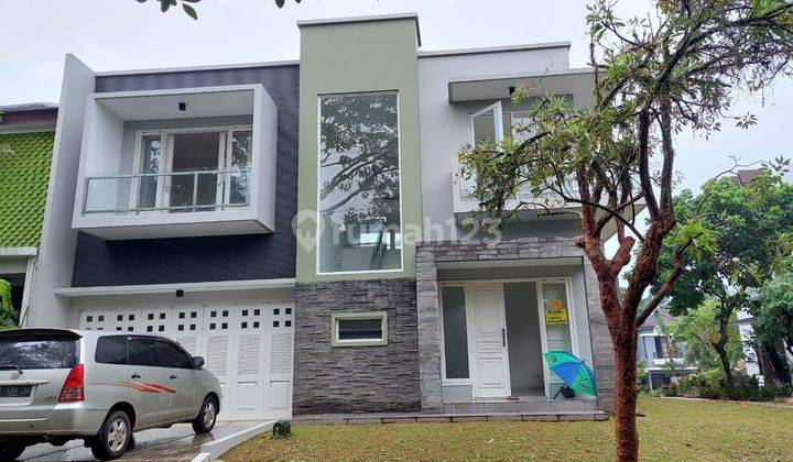 Rumah Asri cluster Delatinos depan Taman siap Huni  1